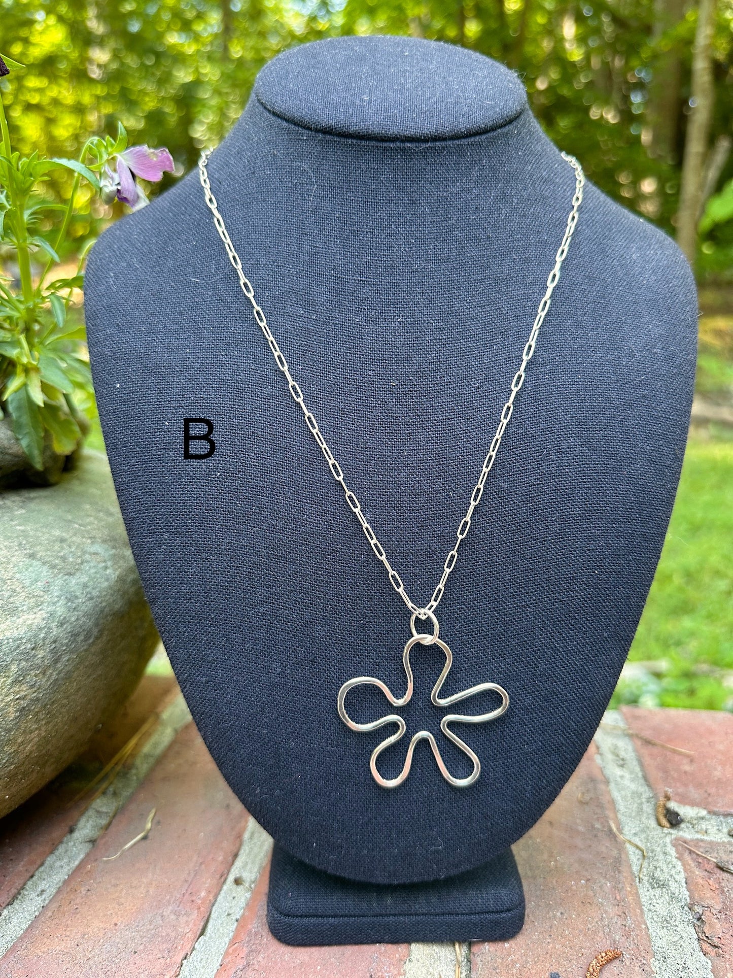 Flower Power Necklace